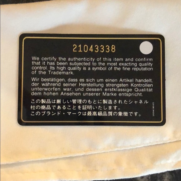 Chanel boy size small - Picture 8 of 8